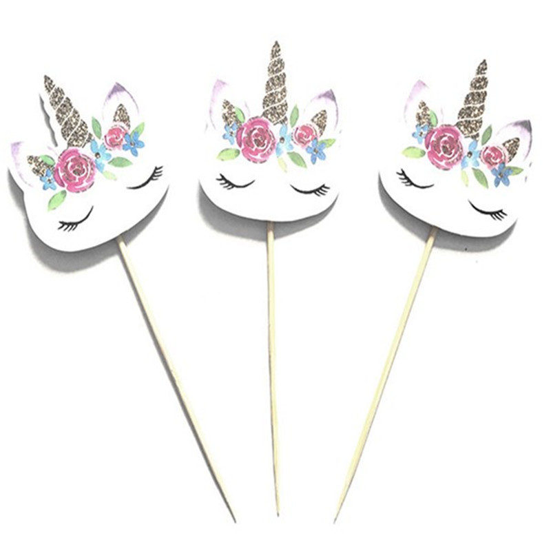 24 db Rajzfilm egyszarvú sült betétek Címke Születésnapi torta Gyümölcs Desszert Fogpiszkáló Születésnapi Party Esküvői Torta Zászló Dekorációs Kellékek
