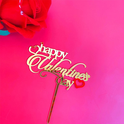 Rožu ziedu mīlestības kūkas virsma laimīgai Valentīna dienai mīļotā laulātā precēta pāra iepazīšanās kūkas virsma Akrila kūkas dekorēšana