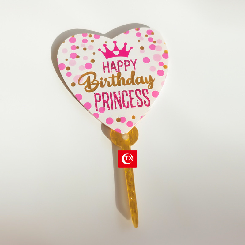 Boldog születésnapot Hercegnős tortafedő szívvel nyomtatott koronás masni akril torta zászlók lányok születésnapi parti tortafedőjéhez