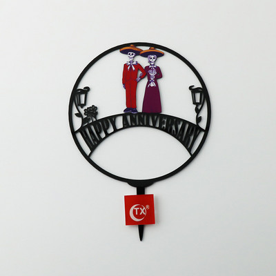 Menyasszony és vőlegény esküvői évfordulós tortadíszítő akril színű jubileumi tortafeltétje esküvői évfordulóra