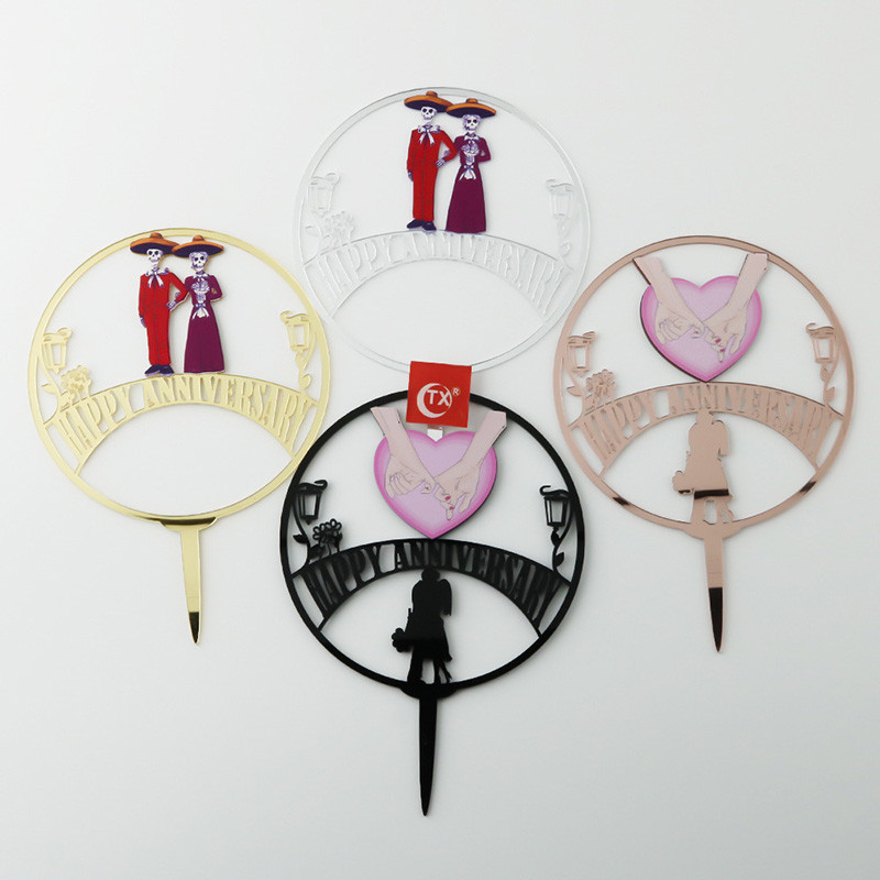 Menyasszony és vőlegény esküvői évfordulós tortadíszítő akril színű jubileumi tortafeltétje esküvői évfordulóra