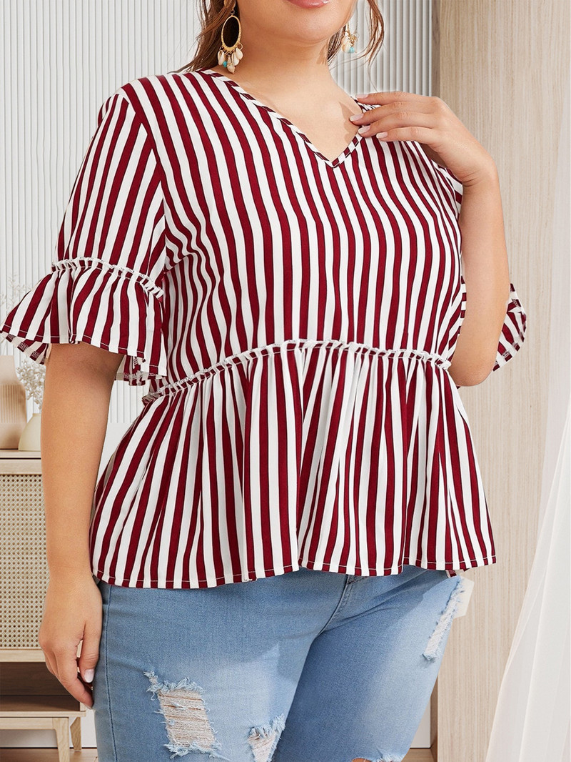 Finjani Plus Size ColorBlock dryžuotos palaidinės moterims 2022 m. vasaros marškinėliai su raukšlėmis.