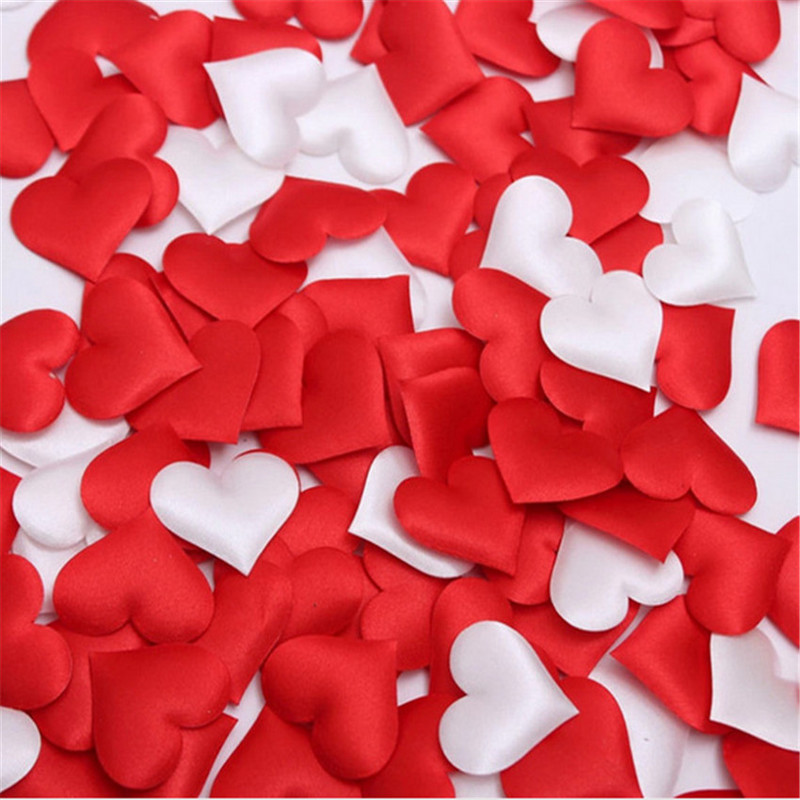 евтино! 50 бр. Heart fabic 2x1.5cm Wedding Party Confetti Table Decoration Party Party Decorative Supplies