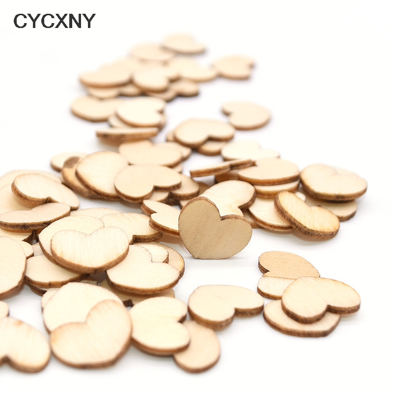 100gab Mini Love Heart galda dekorēšana zemniecisks koka konfeti koka galds, kas izkaisīts kāzu dekorēšanai, pogas DIY amatniecības piederumi
