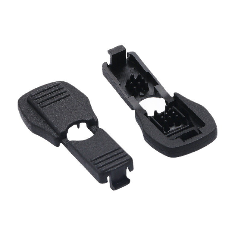 10 gab. Apģērbu auklas gali, rāvējslēdzējs, neilona slēdzene, apavu auklas sprādze