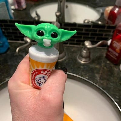 Baby Yoda fogkrém kinyomó Star Wars fogkrém adagoló Vicces fogkrém kinyomó készülék gyerek aranyos fürdőszobai kellékek ajándék