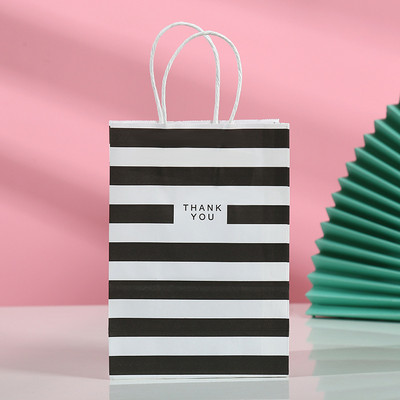 12db Rainbow nátronpapír ajándéktasakok Boldog születésnapot Fesztiválparti Sütemény Cukorka Csomagolódoboz Babazuhany Szívesség Kellékek