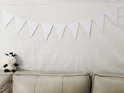 3 stili 8 M 18 karogi Pilnīgi balti neausti vai auduma papīra reklāmkarogi vītnes ķemmēšanas karogi līgavas kāzu dekorācijas ballītes dekorācijas