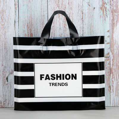 5 tk paksu ehete plastikust käepidemetega kott Armsad mitmesuguse mustriga kilekotid käepidemega kinkekarbiga pulmapeo pakend