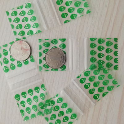 1515 Ziplock Bags 100 Baggies Green Alien Designer márkájú táskák 1,5"X1,5" visszazárható műanyag tárolótáska T012