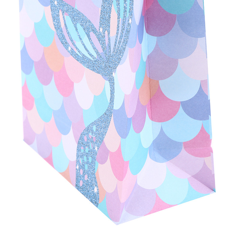 10 db Mermaid Tail Papír Ajándéktasakok Mermaid Theme Party Cukorka Cukorka Csomagolótáska Esküvői Babazuhany Születésnapi Party Kellékek