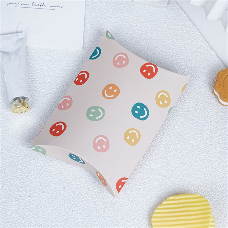 10 gab. Varavīksnes smaidošas sejas spilvena konfekšu kastītes kāzu viesiem dāvanu iesaiņojuma kastīte bērniem dzimšanas dienā, bērnu duša, ballīte, cepumu maisiņš