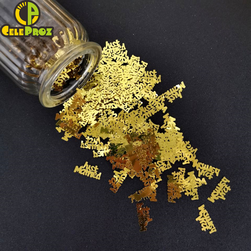 Esküvői asztali konfetti, férjhez ment Mrs. Heart Love Scatter flitterek DIY Házassági Party Templom Ceneterpiece Dekorációs kellékek