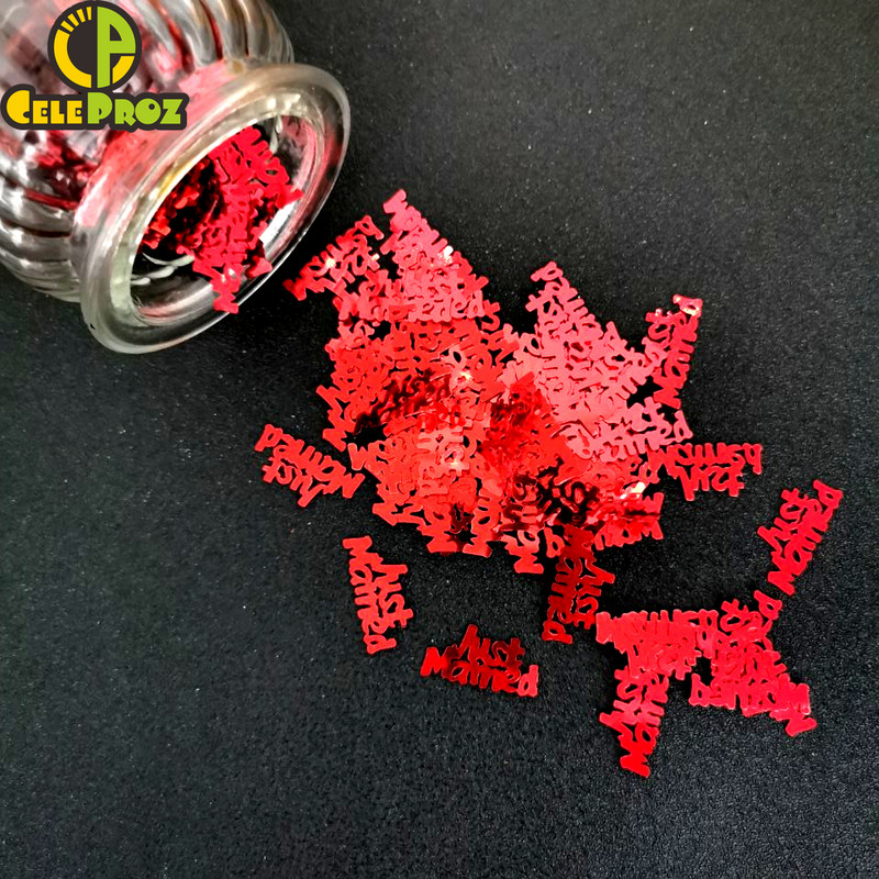 Esküvői asztali konfetti, férjhez ment Mrs. Heart Love Scatter flitterek DIY Házassági Party Templom Ceneterpiece Dekorációs kellékek