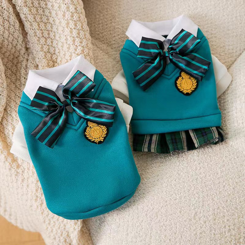 Mājdzīvnieku pāris formas tērpi tauriņš uzvalks rudens ziemas džemperis koledžas stils apģērbs mazs suns kleita jauks kaķa mētelis čivava Jorkšīra