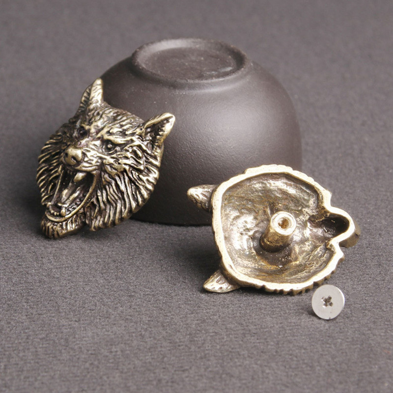 2 gab. Pielikums Metāla apdare Misiņa Sīkrīka sprādzes Ornaments Aksesuāri Šiks dekors Stilīgas pogas DIY Concho Bag