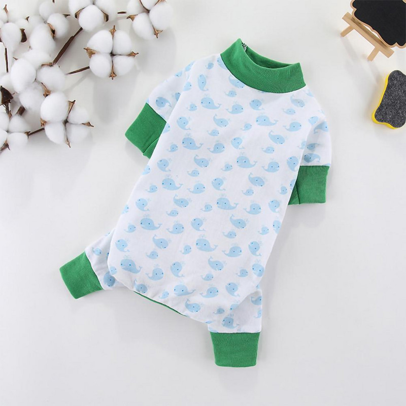 Maigas, gaišas krāsas četrkājains džemperis kucēnam rudenim