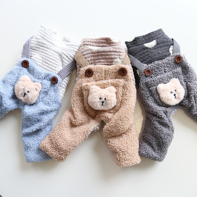 2023. őszi/téli legújabb négylábú kutyaruhák Legújabb kutya kis medve nyomtatott kétrétegű pamut párnázott vastag kutyakabátok