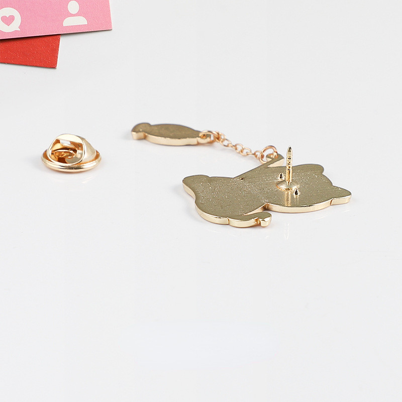 Kawaii kalapüügi kassipoegade märgid Multikas kass Täismetallist prossid Riietus Rõivad Kaunistus Koolikott Kosmeetikakottide nööpnõelad