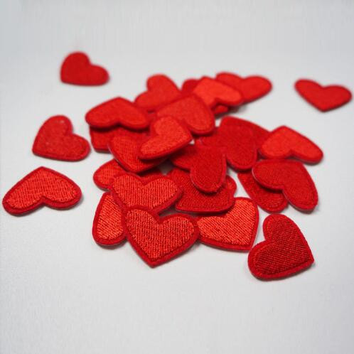 20db/tétel mini szívtapasz Rajzfilm Aranyos matricák babaruhákhoz Cipők sapkák táskák Vasalható Varrni Szövet rátétek barkácsolás