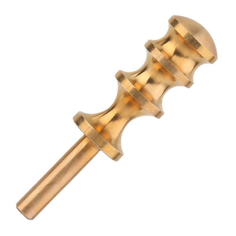 Misiņa plaucēta šķautņu galva Ādas gofrēta galviņa ar elektrisko lodēšanu roku darbs Ādas izstrādājumi Ādas malu slīpēšana Presēšanas mala