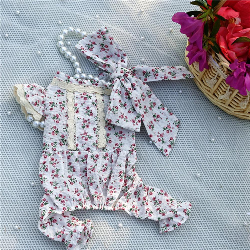 Skaisti vasaras kaķēnu apģērbi Suņu tērpi Mājdzīvnieku apģērbi Izsmalcināti izstrādāti Bowknot