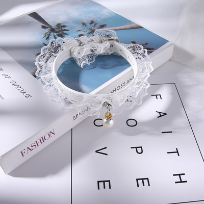 PU ādas regulējama kaķa kaklasiksna zvana kakla siksna kucēnu kaklarota melna balta mežģīņu mājdzīvnieka maza vidēja izmēra suņa kaklasiksna