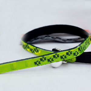 Ķepu atstarojošs suns kaķis Vilces virve Vilkšanas virve Kaklarota Mājdzīvnieku pavada Izvelkams kaķim Apkakles pavadas ķēdes kakla siksnas ar zvaniņu