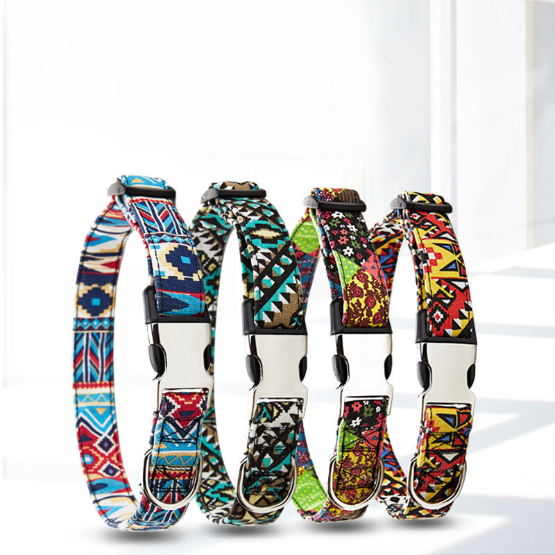 Kutya nyakörv személyre szabott kölyök nyakörv ingyenes gravírozott kutyanév Állítható macska nyaklánc Nyomtatott kisállat nyakpánt Chihuahua kisállat kellékek