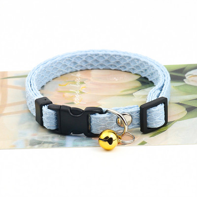 Kaķa kaklasiksna regulējama kokvilnas krāsaina kucēnu kakla siksna ar zvaniņu kucēniem un kaķēniem ceļojumiem brīvā dabā, lai novērstu mājdzīvnieka kaklasiksnas nozaudēšanu