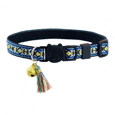 Īpaši viegla mājdzīvnieka kaklasiksna, pušķu dizaina kaķu kaklarota, draudzīga ādai Vidēja izmēra mājdzīvnieku suņu kaķu kaklasiksna ar mini zvana piekariņu mājdzīvnieku piederumiem
