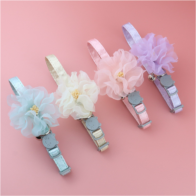 Mājas kaķa kaklasiksna ar zvaniņu Super Fairy, liela puķains kaķis suņu tauriņš Regulējams mājdzīvnieku kopšanas aksesuāri kucēnu kaķu kaklarotas kaklasiksnas