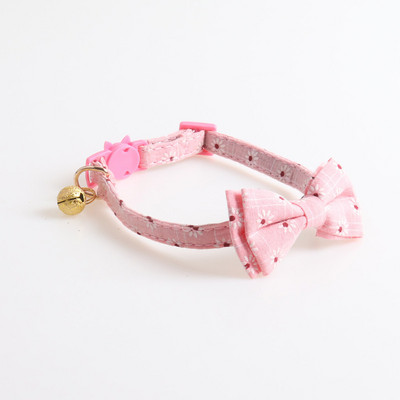 Aranyos Bowknot Háziállatok Macska nyakörvek Pamut virágos csokornyakkendő Cica csengő nyaklánc Állítható kiskutya macskák Chihuahua bandana nyakörv
