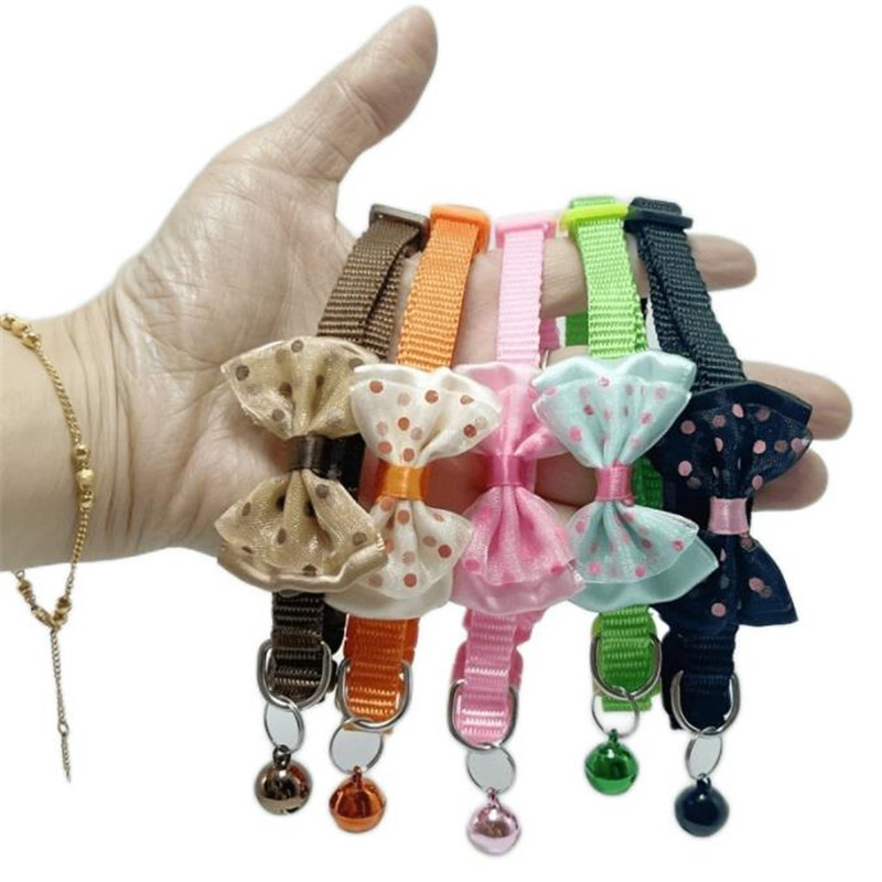 Kisállat-kiegészítők Kutya macska nyakörv Csipke csengő színes pöttyök mintás állítható nyakörvek kiskutya cicához barkácsolj kis állat