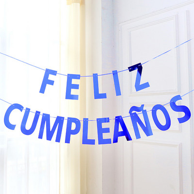 Radošs spāņu daudz laimes dzimšanas dienā vēstules karogs reklāmkarogs dzimšanas dienas ballītes atmosfēras noformējums nokarenas ķekatas un vītnes rotājums