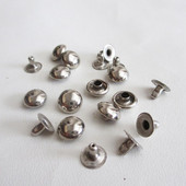 100 DB / tétel Réz felületű vas alkatrészek sík átmérője 5 mm gomba szegecs gomb kerek csapok bőr kézműves pénztárca rögzítéshez