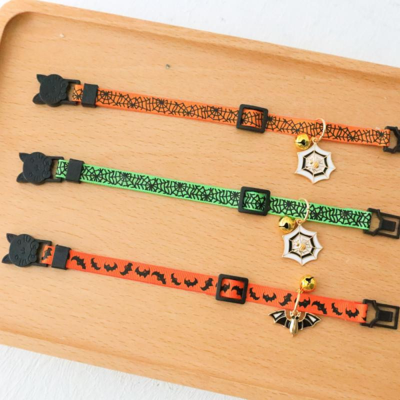 Helovīna regulējama kaķu kaklasiksna Mājdzīvnieku kaklasiksnas Maza kaķa suņa zvana drošības sprādzes kaklarotas aksesuāri Helovīna kaķēnu aksesuāri