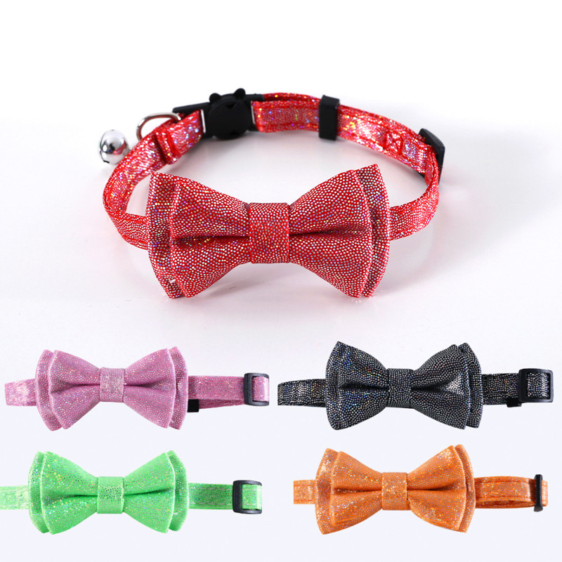Candy Színes flitterek Háziállatok Macskanyakörv haranggal állítható masnis cica nyaklánc Biztonsági csat kiskutya Chihuahua csokornyakkendő Kiegészítők
