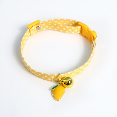 Mājdzīvnieku piederumu vairumtirdzniecība mājdzīvnieku kaklasiksnas konfekšu avokado kulons kaķu suņu kaklasiksnas drošības kaklarota personalizēta