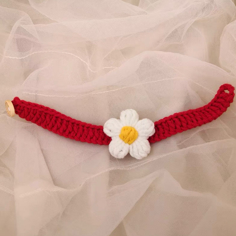 Kisállat kézzel készített szőtt nyakörv Szerelem virág nyaklánc macska kutyának Aranyos ékszerek dekoratív kisállat nyakörv Kisállat kiegészítők