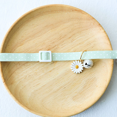 DOUKOU oriģinālais Hellokitty kaķa suņu kaklasiksna, regulējama mīļa mājdzīvnieka kaklasiksna Krizantēmas ķiršu pērļu dobs kulons kaķēnu kucēniem