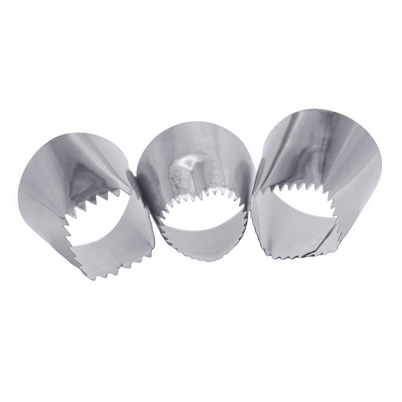 3 vnt. Širdelės formos dideli antgaliai tortų kremui.