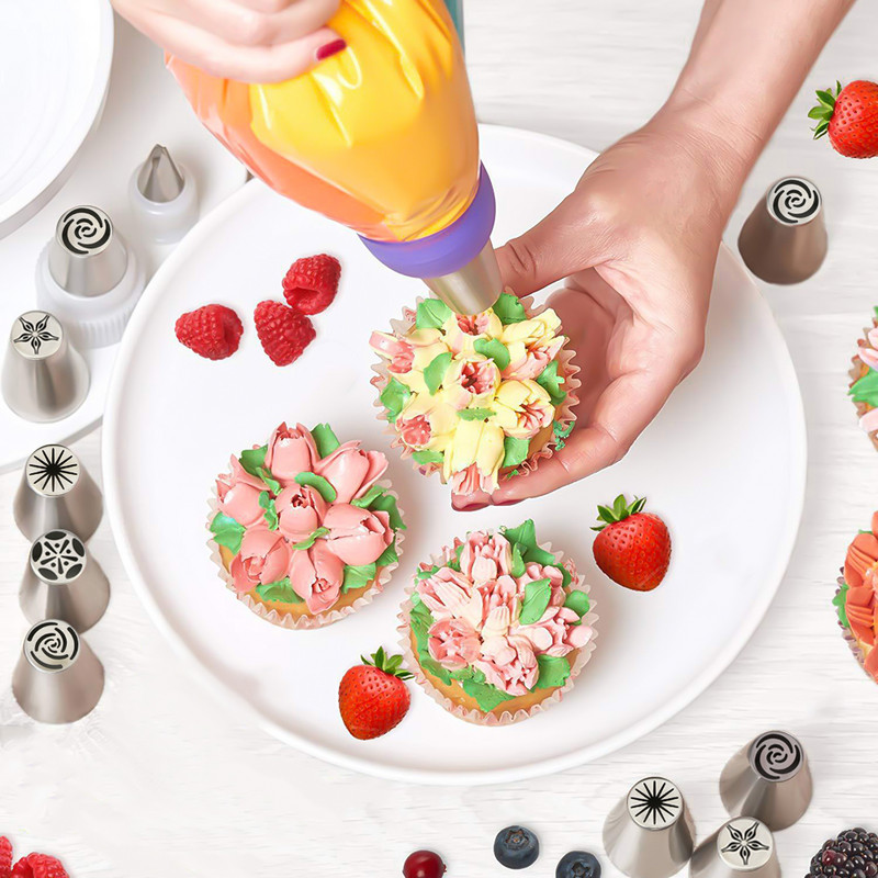 7/11 vnt. grietinėlės tešlos dekoravimo antgalių rinkinys nerūdijančio plieno rusiškojo tulpių glajaus vamzdelių vamzdeliai Tortų purkštukai Kekselių kepimo įrankiai