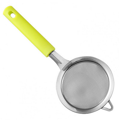 Miltų sietelis, vienodas tinklelis, lengvai valdomas tinklinis filtras, apsaugantis nuo rūdžių, rankinis be kvapo aliejaus išsiliejimo nerūdijančio plieno miltų sijotuvas kepimo įrankis