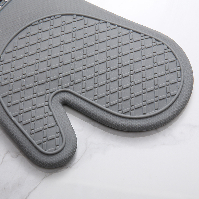 Izoliuotos orkaitės pirštinės karščiui atsparios pirštinės Virtuvės kepimo įrankiai Silikoninės neslystančios pirštinės Dviejų pirštų pirštinės Silikoninis karščiui atsparus segtukas