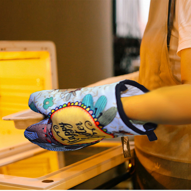 Karikatūra Dzīvnieku sērija Cepšanas cimdi Trušu izolācijas paliktņi Virtuves instrumentu piederumi Poliestera gatavošana Mikroviļņu krāsnī Cimdu cepeškrāsns dūraiņi