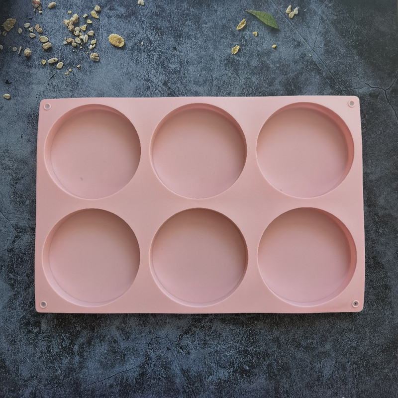 6 süvendiga suure kettaga silikoonvorm, mis sobib küpsetamiseks muffinipanni vaigualusel Burgeri šokolaadikoogi koogi kaunistuseks