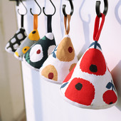 Auduma kokvilna stepēta pretpiedeguma siltumizolācija katla cepures vāks trīsstūris katla cepure kastrolis dzelzs katla poda rokturis