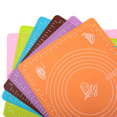 Szilikon tésztadagasztó szőnyeg hőálló szőnyeg alátét, magas hőmérsékletnek ellenálló, csúszásmentes szilikon szőnyeg sütőkiegészítők