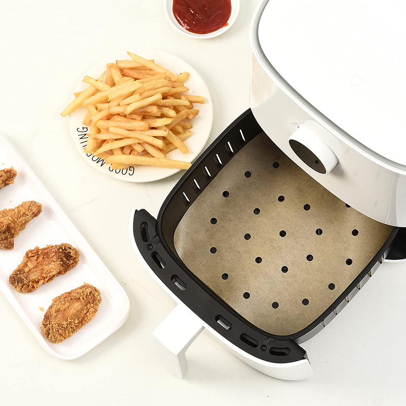 Liela gaisa cepšanas ierīces vienreizējās lietošanas papīra ieliktnis 23/20/16 cm nelipīgs Airfryer pergamenta speciālais cepšanas papīrs XXL 3–10 QT gatavošanas grozam